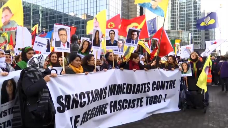 Continúan protestas contra políticas represivas de Erdogan