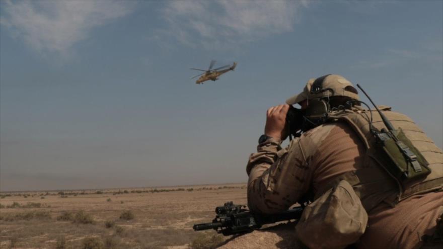 El Equipo de Control Aerotáctico español guía el vuelo de un helicóptero Mi-35 iraquí.