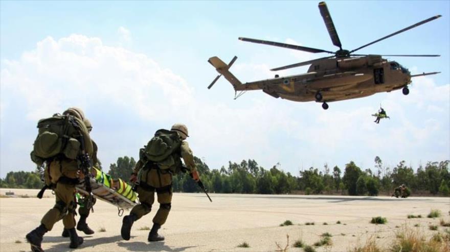 Un equipo de rescate del régimen israelí.