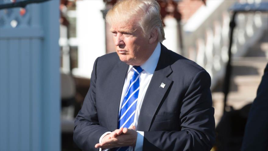 El presidente electo de Estados Unidos, Donald Trump, llega al Club de Golf Trump National en Nueva Jersey, EE.UU., para un día de reuniones, 19 de noviembre de 2016.