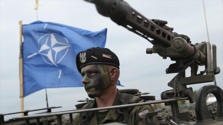 Un soldado de la Organización del Tratado del Atlántico Norte (OTAN).
