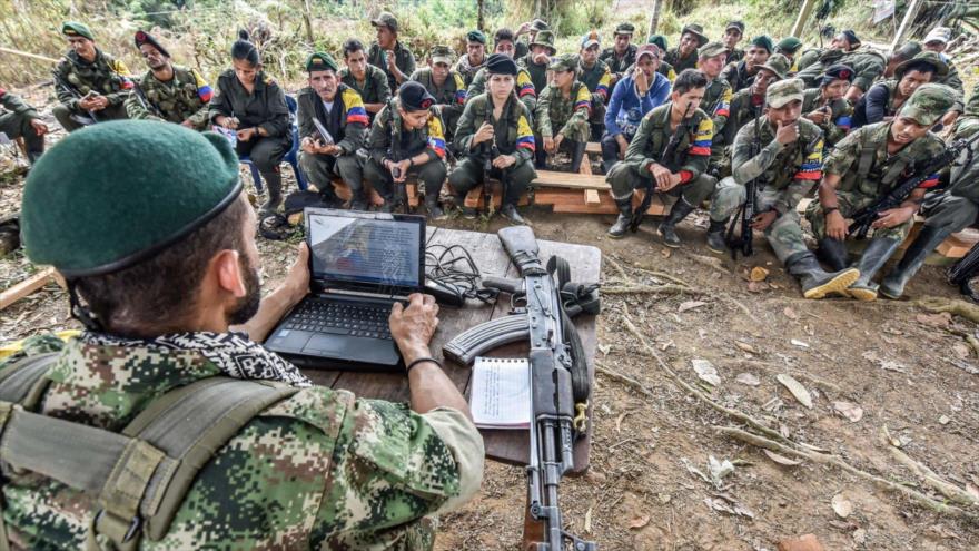 Los integrantes de las Fuerzas Armadas Revolucionarias de Colombia (FARC) en el departamento de Antioquia (norte de Colombia), 18 de febrero de 2016.