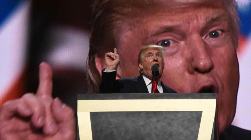 El presidente electo de EEUU, Donald Trump, ofrece un discurso en la Convención Nacional del Partido Republicano, 21 de julio de 2016.