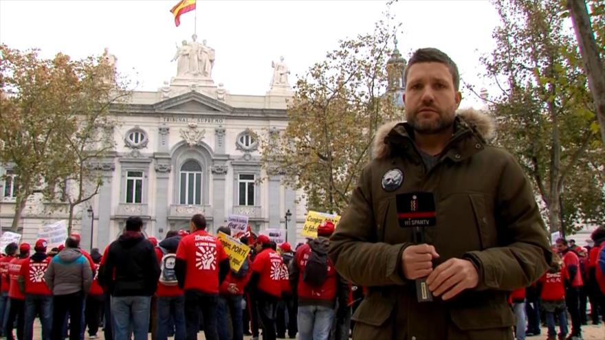 Trabajadores españoles se movilizan contra Coca Cola