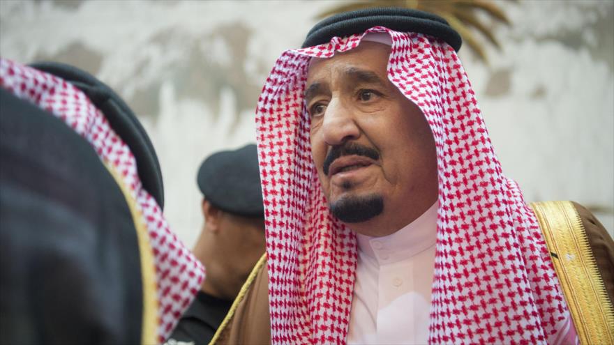 El rey Salman bin Abdulaziz bin Saud durante un acto en su palacio en Riad (capital de Arabia Saudí), 12 de noviembre de 2016.