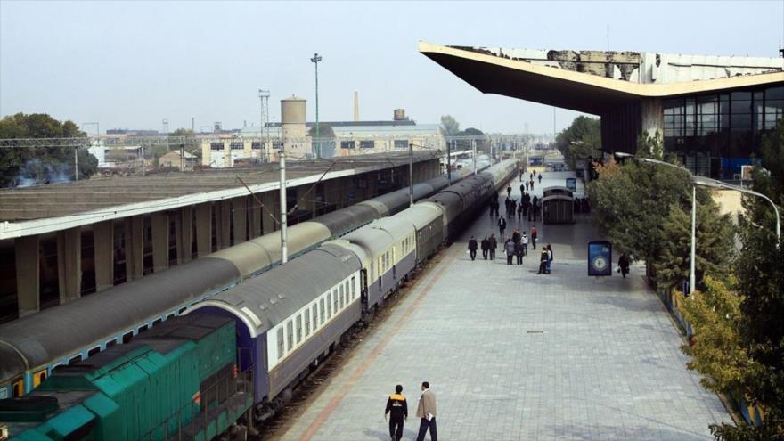 Una estación de tren de la República Islámica de Irán.