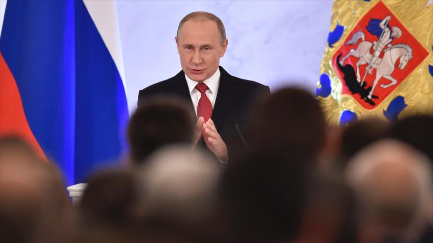 El presidente ruso, Vladimir Putin, ofrece su discurso anual ante la Asamblea Federal de Rusia, 1 de diciembre de 2016.