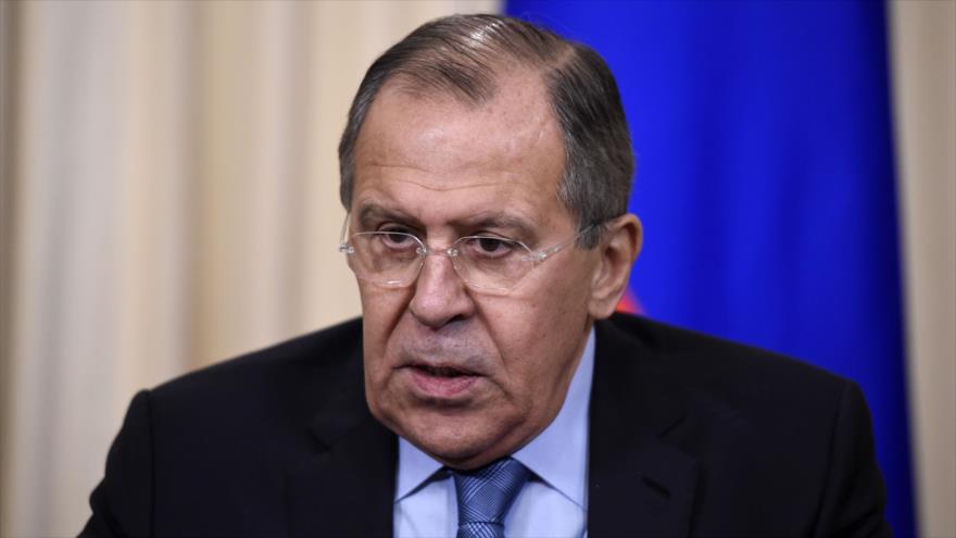 El canciller ruso, Serguei Lavrov, ofrece una rueda de prensa en Moscú, capital de Rusia, 3 de diciembre de 2016.