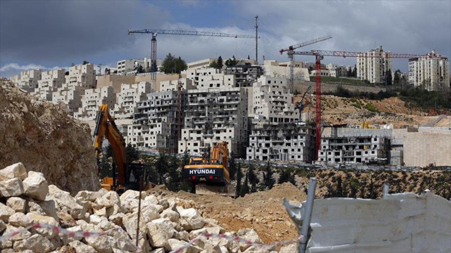 Parlamento israelí impulsa polémica ley para legalizar colonias