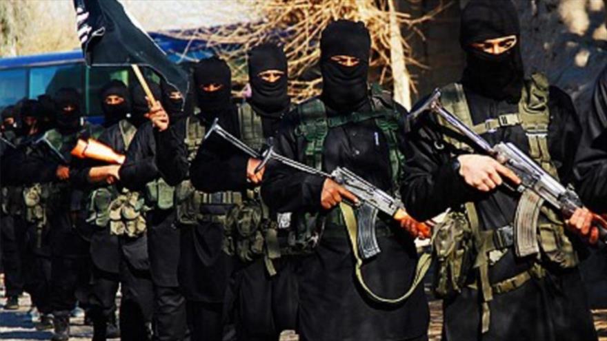 Miembros del grupo terrorista EIIL (Daesh, en árabe).