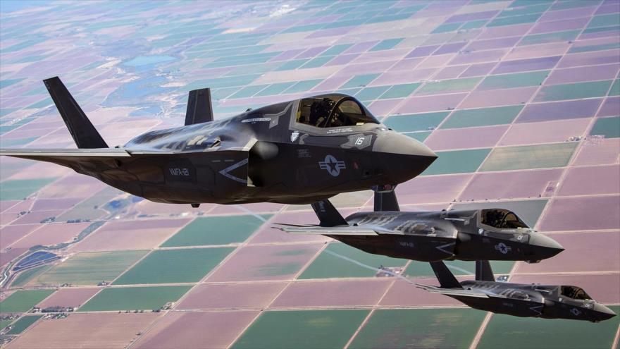 Aviones de combate de fabricación estadounidense, modelo F-35 Raptor.