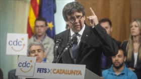 Puigdemont convoca cumbre para referéndum de independencia 