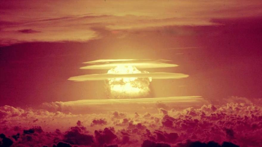 Imagen de una de las pruebas nucleares llevadas a cabo por Estados Unidos, 1 de marzo de 1954.