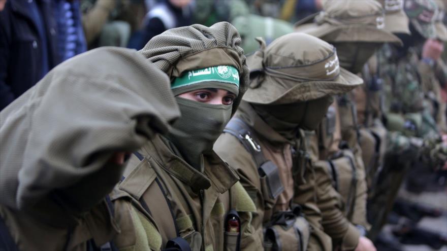 Combatientes del movimiento HAMAS en el pueblo de Al-Moghraga, cerca del campo de refugiados de Nuseirat, en la zona central de la Franja de Gaza, 3 de febrero de 2016.