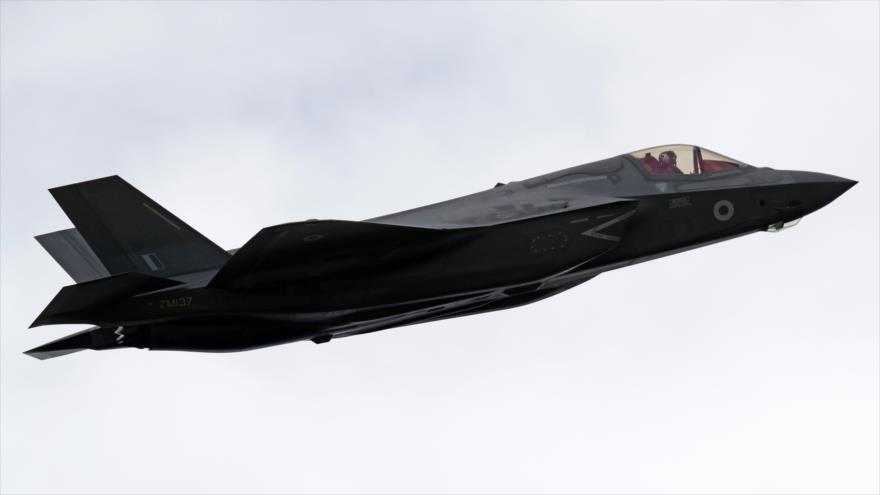 Avión de combate de fabricación estadounidense, modelo F-35 Lightening II.
