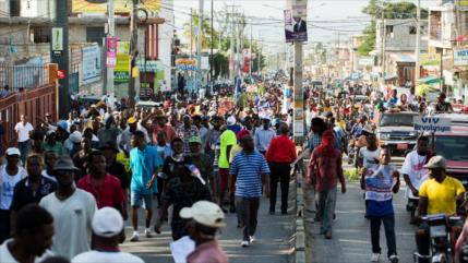 Más de 2000 haitianos se manifiestan contra resultado electoral