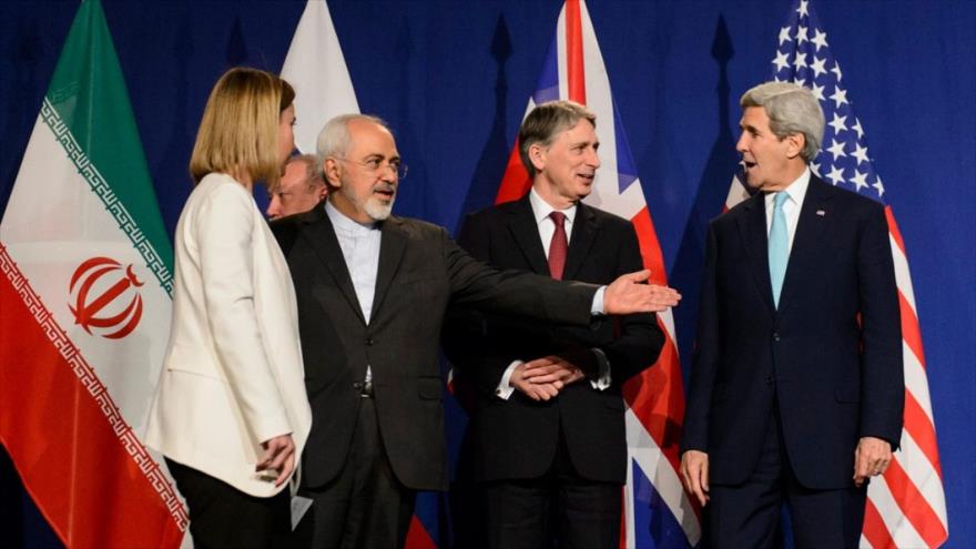 Irán y el Grupo 5+1 anuncian un principio de acuerdo sobre el programa de energía nuclear iraní, 2 de abril de 2015.