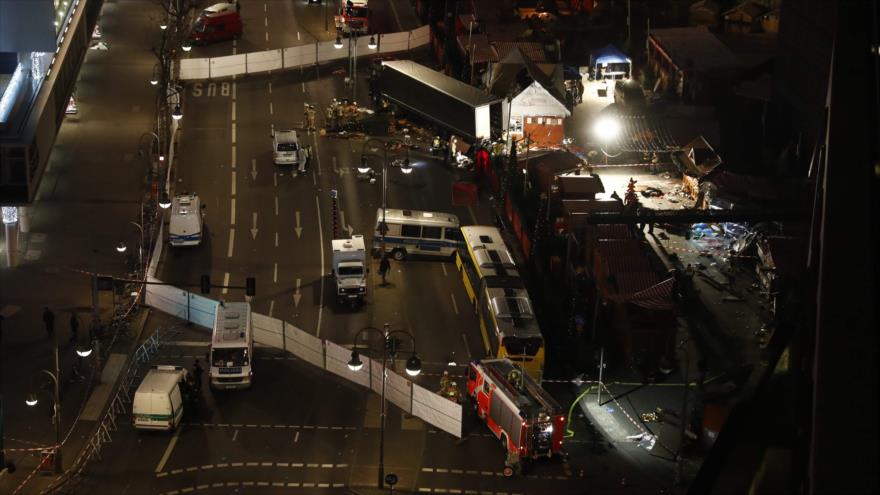 Policía de Berlín: Embestida de camión en mercado fue intencional