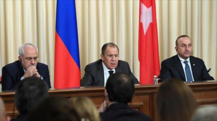 China saluda las consultas Rusia-Irán-Turquía sobre Siria