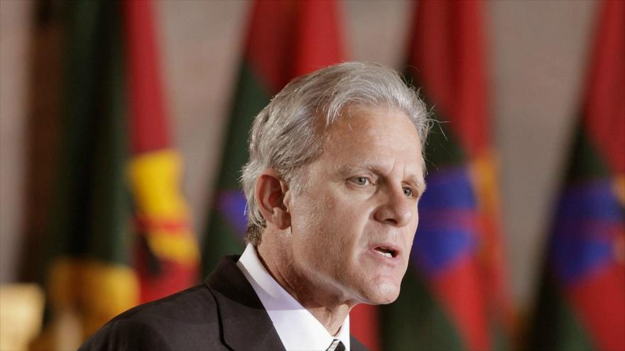 El viceprimer ministro israelí para asuntos diplomáticos, Michael Oren, durante una rueda de prensa celebrada en 2016.