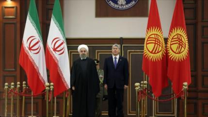 Irán y Kirguistán rubrican diversos documentos de cooperación