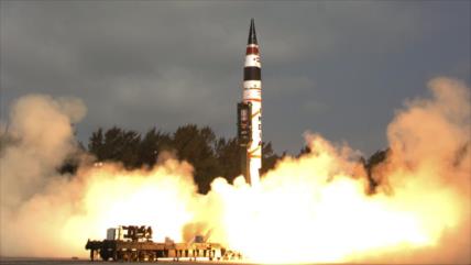 La India prueba el misil balístico con capacidad nuclear Agni V