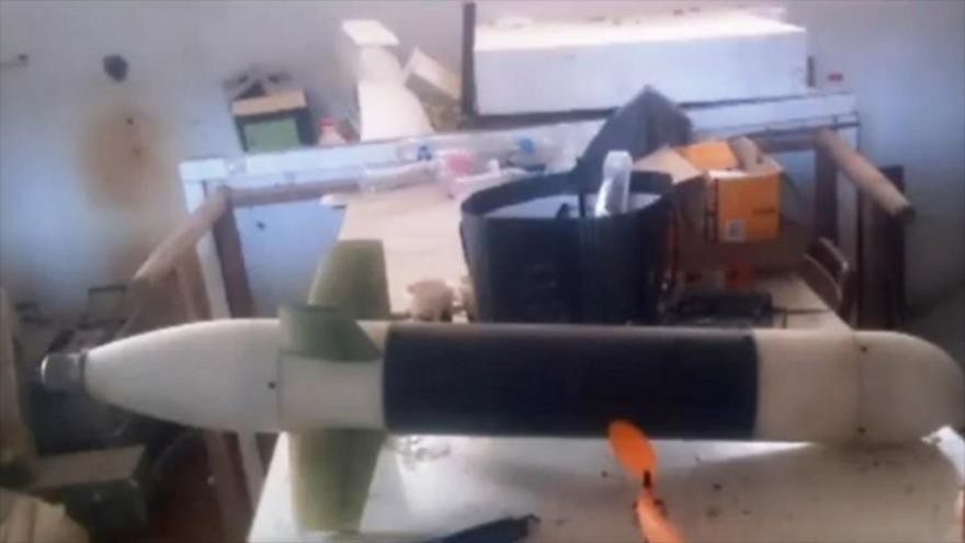 En la imagen tomada del vídeo divulgado por la televisión tunecina se ve a un supuesto submarino teledirigido fabricado por el ingeniero de HAMAS, Mohamad al-Zawahri.