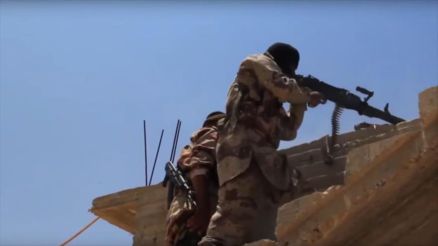 Combatientes del grupo terrorista EIIL (Daesh, en árabe) en la península egipcia de Sinaí.
