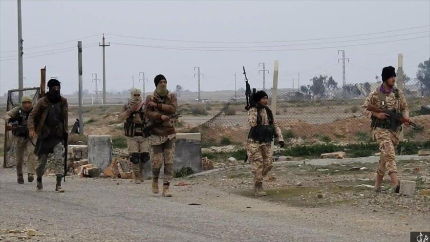 Los insurgentes del grupo terrorista EllL (Daesh, en árabe), en la ciudad iraquí de Samarra, en el centro del país árabe.