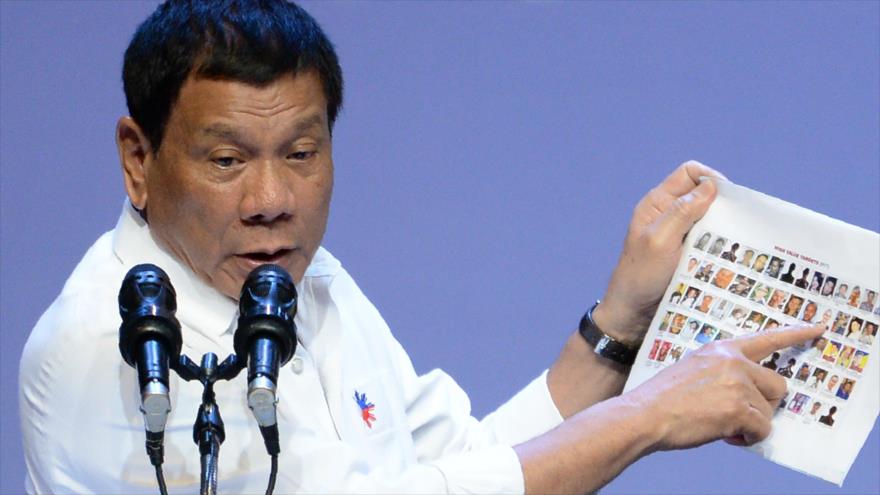Duterte: Tiraré a corruptos de helicóptero, como hice con criminales | HISPANTV