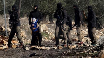 Fuerzas israelíes utilizan a niños palestinos como escudos humanos