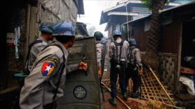 Chocante violencia policial en Myanmar contra musulmanes rohingyas