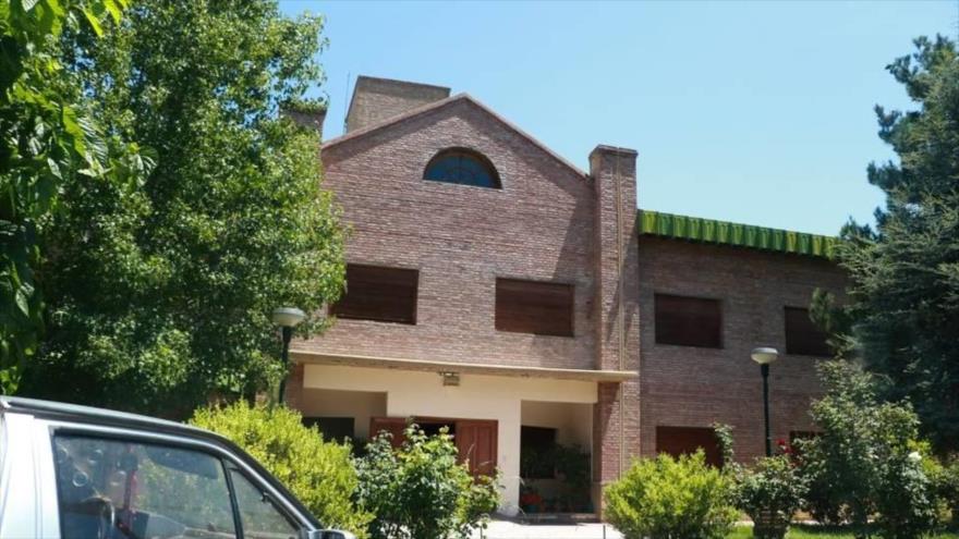 La fachada del Instituto Antonio Próvolo en Luján de Cuyo, Argentina, dedicado a niños sordos.

