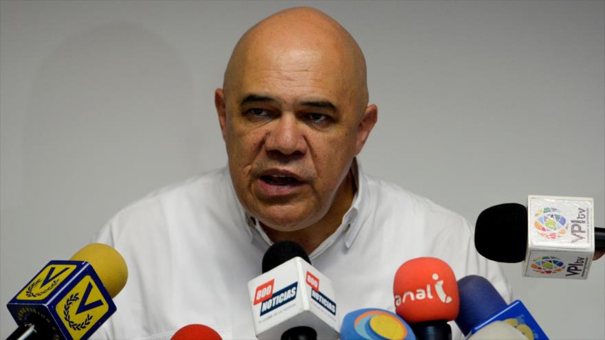 Oposición planea nueva ‘estrategia de lucha’ contra Maduro