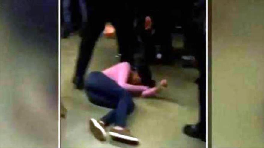 Vídeo: Policía de EEUU golpea brutalmente a una estudiante negra