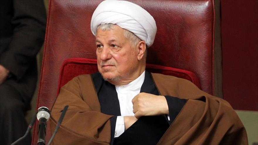 El difunto presidente del Consejo de Discernimiento del Sistema de la República Islámica de Irán, el ayatolá Ali Akbar Hashemi Rafsanyani, 7 de marzo de 2011.