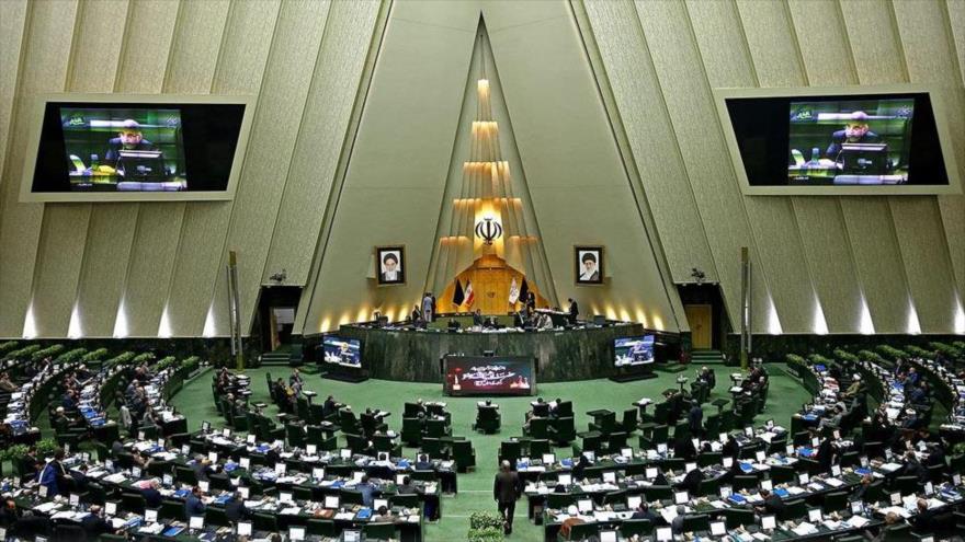 Una sesión del Parlamento iraní, 9 de enero de 2016.