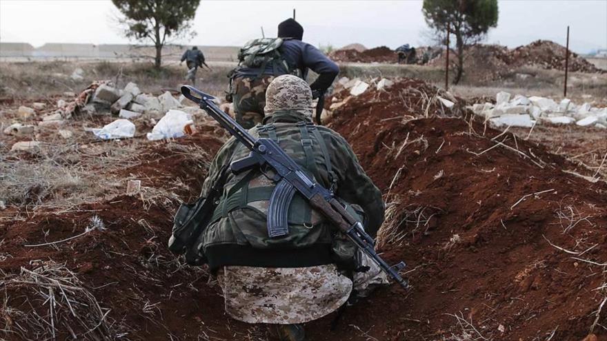 Los terroristas del frente Fath al-Sham (antiguo Frente Al-Nusra), vinculados al grupo terrorista Al-Qeda, que operan en Siria.