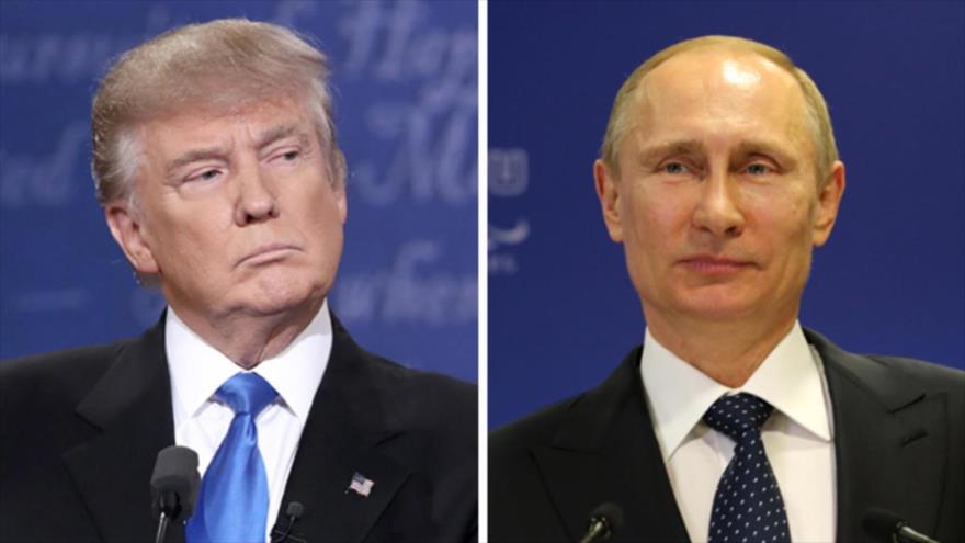 El presidente electo estadounidense, Donald Trump (izda.), y el presidente ruso, Vladimir Putin. 