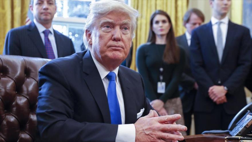 ‘Trump podría cerrar puertas de EEUU a musulmanes de 7 países’