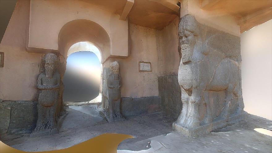 Imágen construida gracias a la red de Sketchfab de los magníficos vestigios de la entrada a la antigua Nimrud, en Irak.