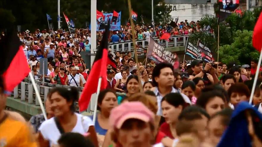 Protestan en Argentina contra la política de ajustes de Macri