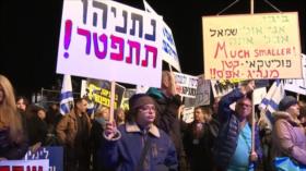 ‘Netanyahu, renuncia’, gritan indignados manifestantes israelíes