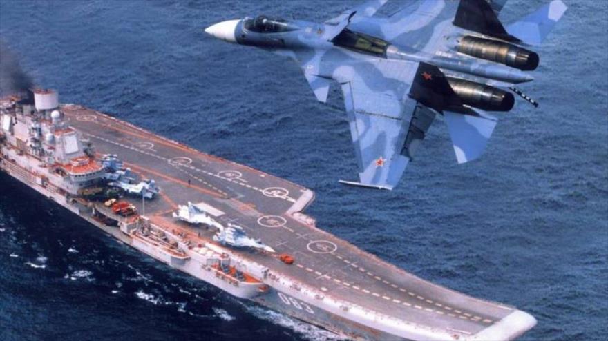 Cazas de portaaviones ruso aplastan 1000 blancos de EIIL en Siria