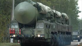 Rusia se ejercita en el lanzamiento de misiles balísticos Topol