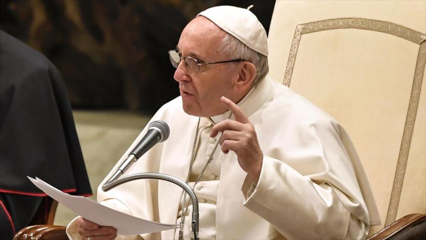El papa alza su voz frente a la brutalidad contra los rohingyas