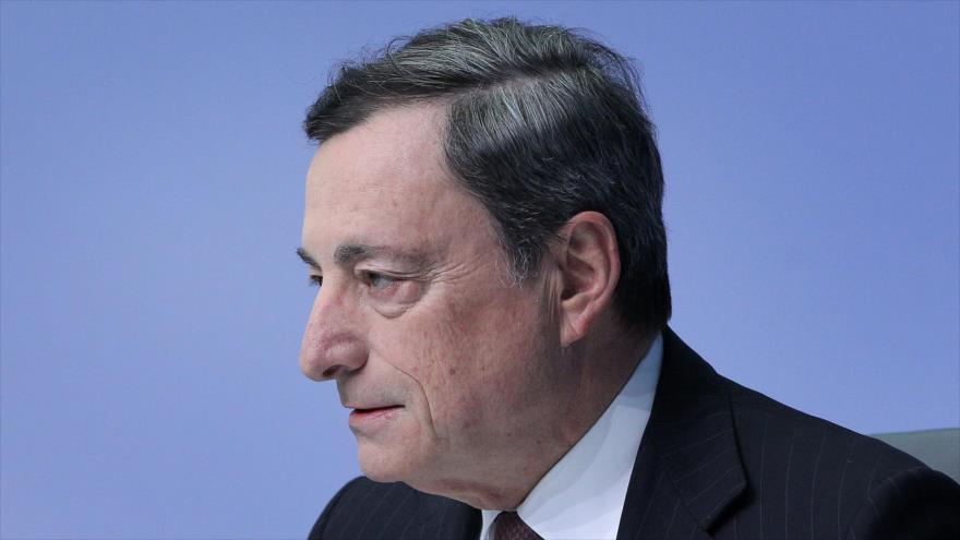 El presidente del Banco Central Europeo (BCE), Mario Draghi, en una conferencia de prensa luego de la reunión del BCE en Frankfurt, Alemania, 19 de enero de 2017.