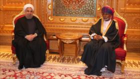 Rohani en Omán llama a reforzar la seguridad regional