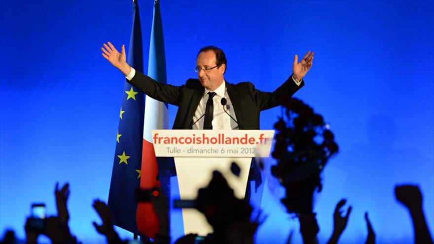 El presidente francés, François Hollande, se dirige a sus simpatizantes en Tulle, tras haber ganado las elecciones presidenciales, 6 de mayo de 2012.