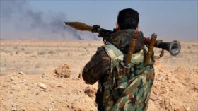 Vídeo: Fuerzas sirias atacan objetivos de Daesh cerca de Palmira